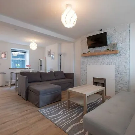 Galway City Cottage *